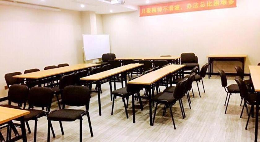 Pai Hotel Chengdu North Railway Station מראה חיצוני תמונה