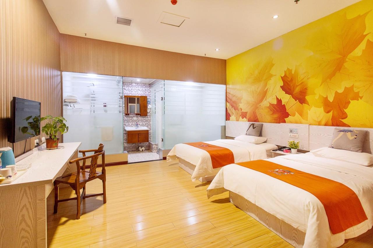 Pai Hotel Chengdu North Railway Station מראה חיצוני תמונה