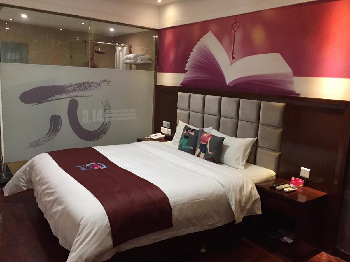Pai Hotel Chengdu North Railway Station מראה חיצוני תמונה